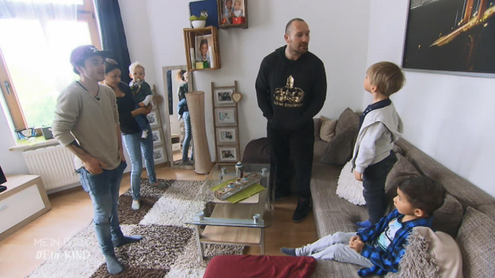 Jaqueline bringt drei Kinder mit in die Beziehung