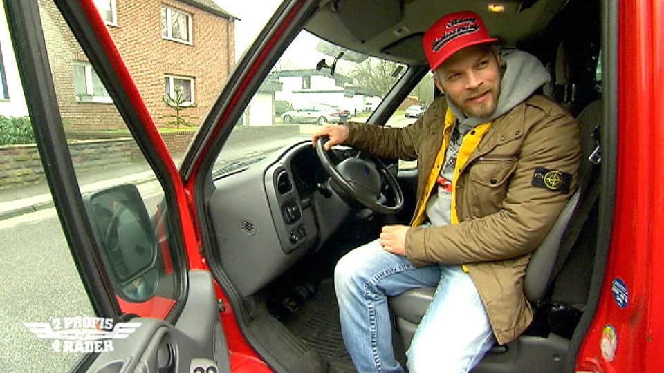 Dem Ford Transit sieht man die 200.000 km an