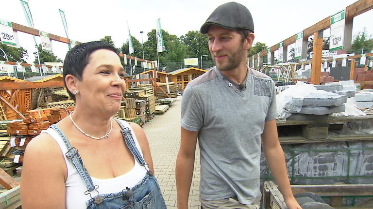 Die Gartenbar kriegt den letzten Schliff
