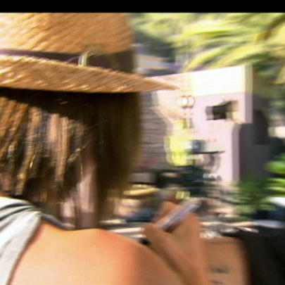 Sarah erlaubt Willy zu spicken