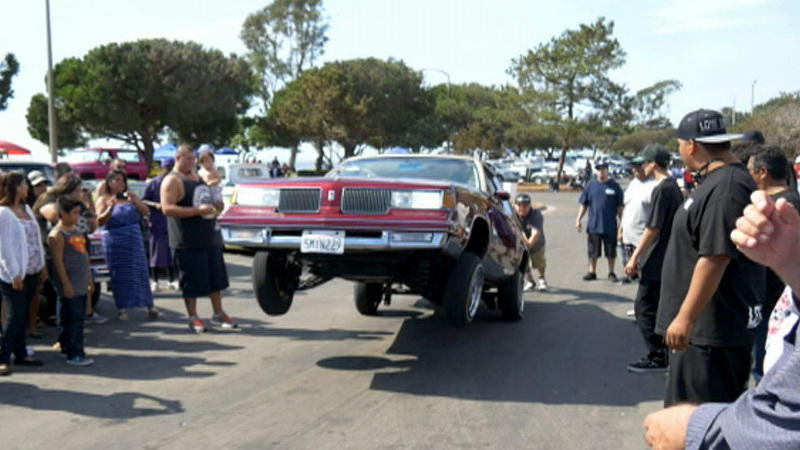 Der erste Lowriderclub für Frauen in den USA 