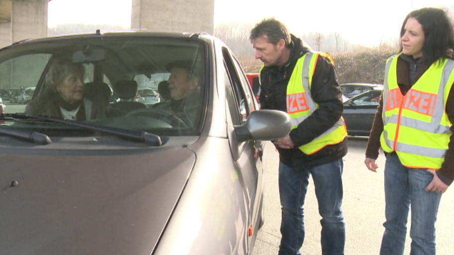 Auf der Autobahn zurückgesetzt