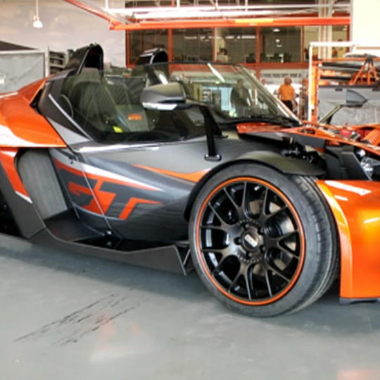KTM X-Bow GT - ein orangefarbener Purist