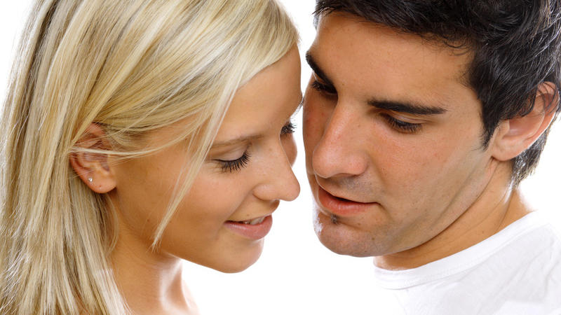 Wie groß sollte der optimale Kuss-Partner sein?