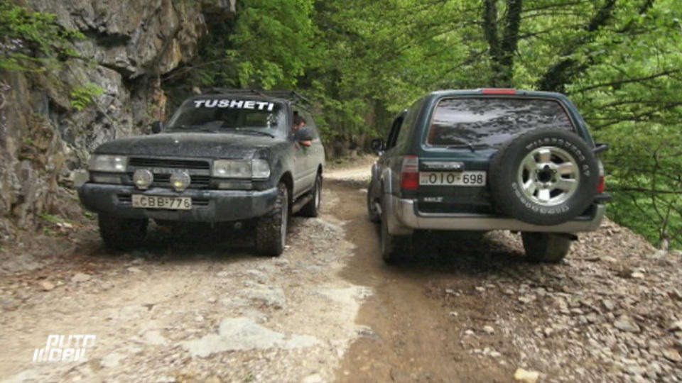 Atemberaubende Straße im Kaukasus