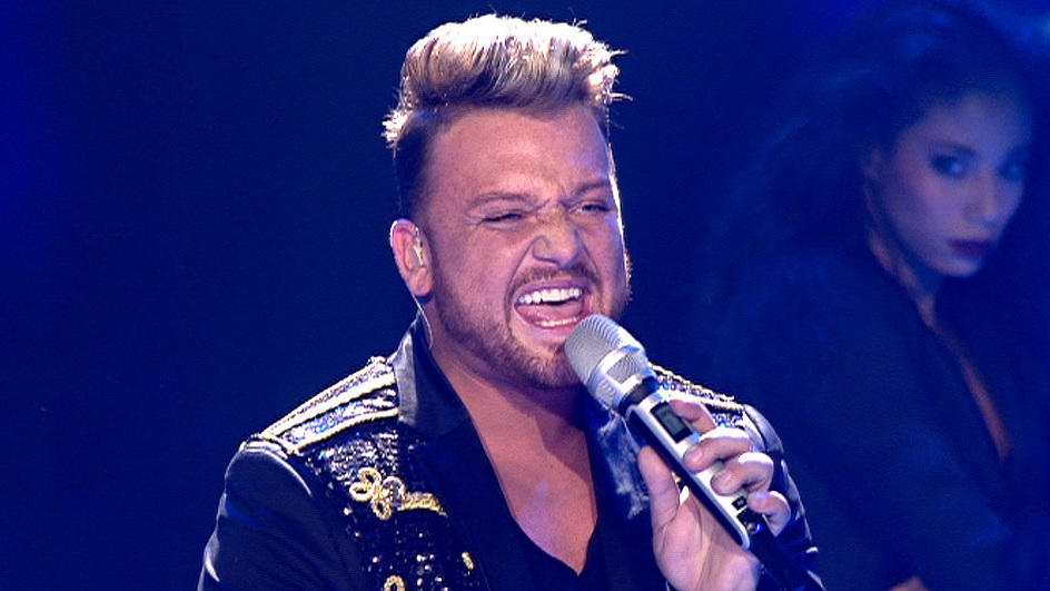 Menowin Fröhlich performt "Billy Jean & Don't Believe"