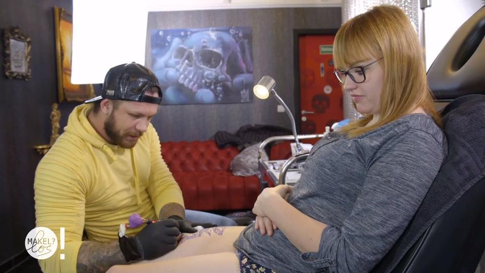 Endlich verschwindet das Freundschaftstattoo