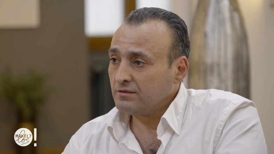 Ayhan hat eine extrem starke Körperbehaarung