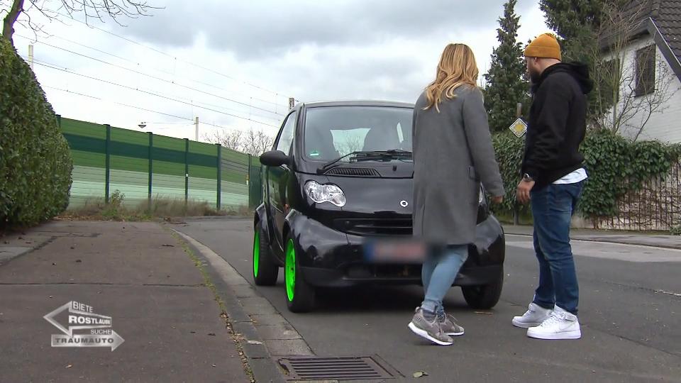 Mit knalligen Felgen ist der Smart ein Hingucker