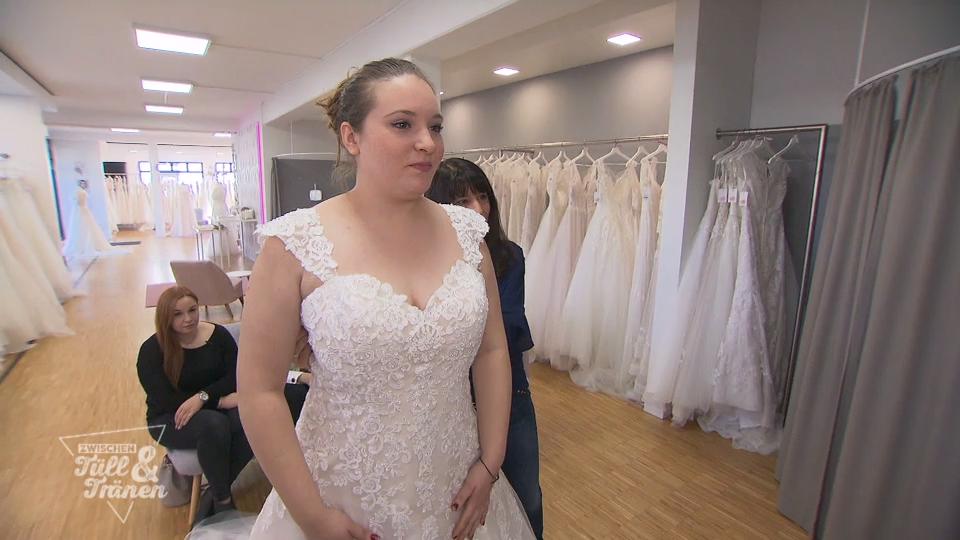 Es wird schwierig für Brautmodenexpertin Svenja Exner