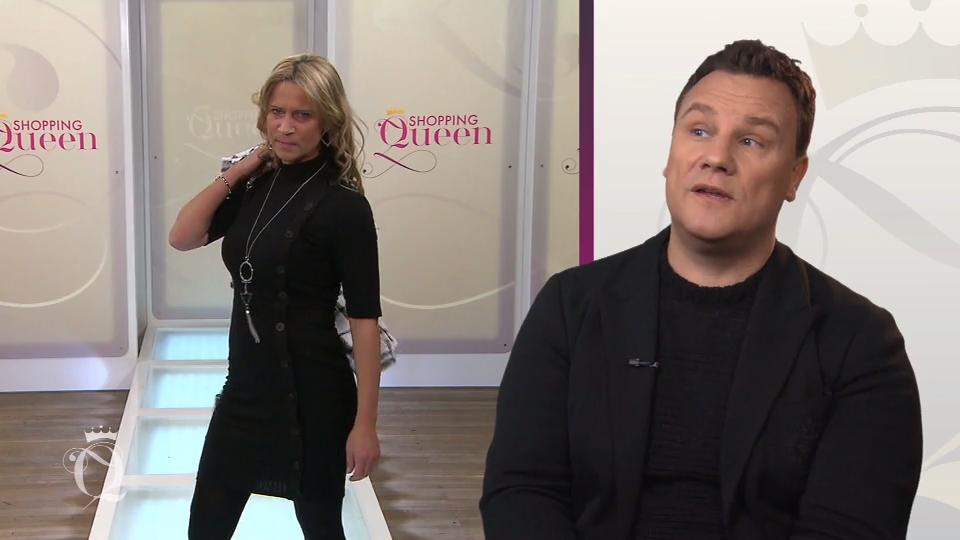 Conny präsentiert ihren "High Fashion"-Look