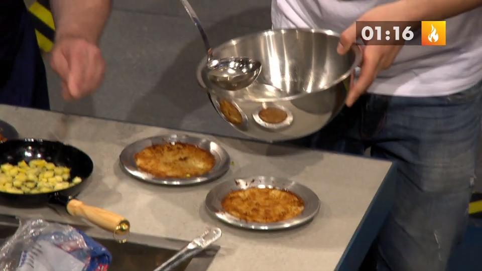 Jetzt kommt der Clou im Dessert von Eko Fresh