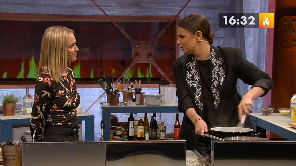 Ist Laura Wontorra die heißeste Sportmoderatorin?