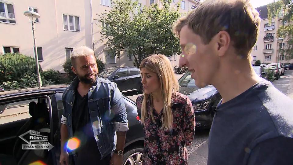 Kirchenmusiker Matthias zeigt seine Rostlaube