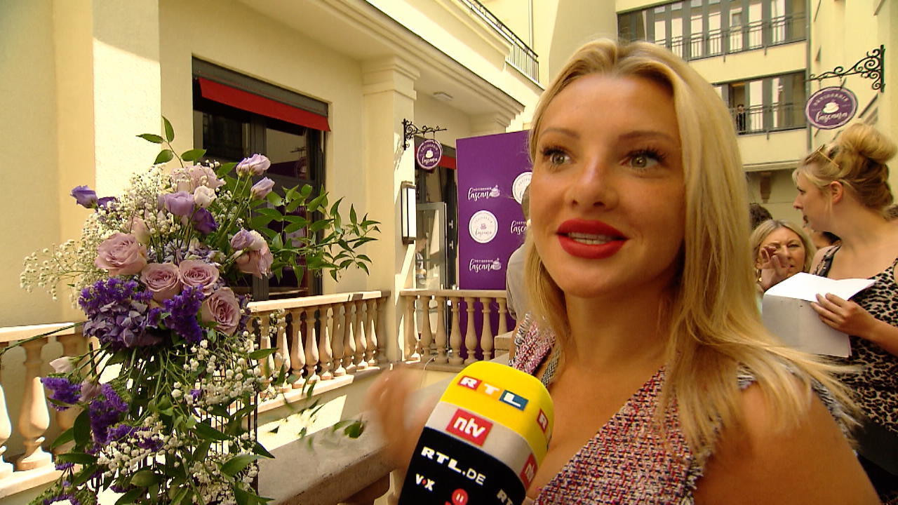 Evelyn Burdecki mag den Curvy-Look