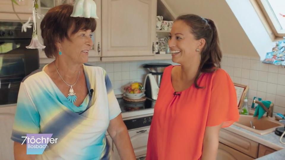 Caros Oma plaudert aus dem Nähkästchen