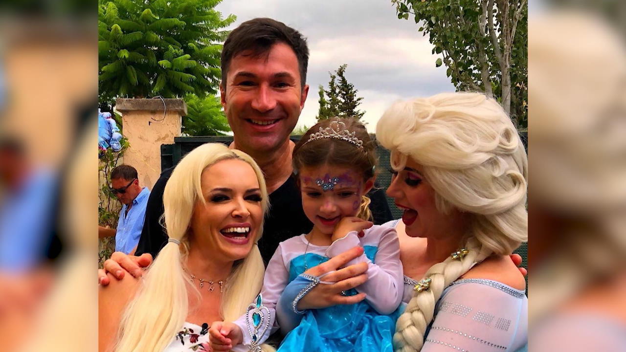 Sophia Cordalis feiert Geburtstag mit Königin Elsa