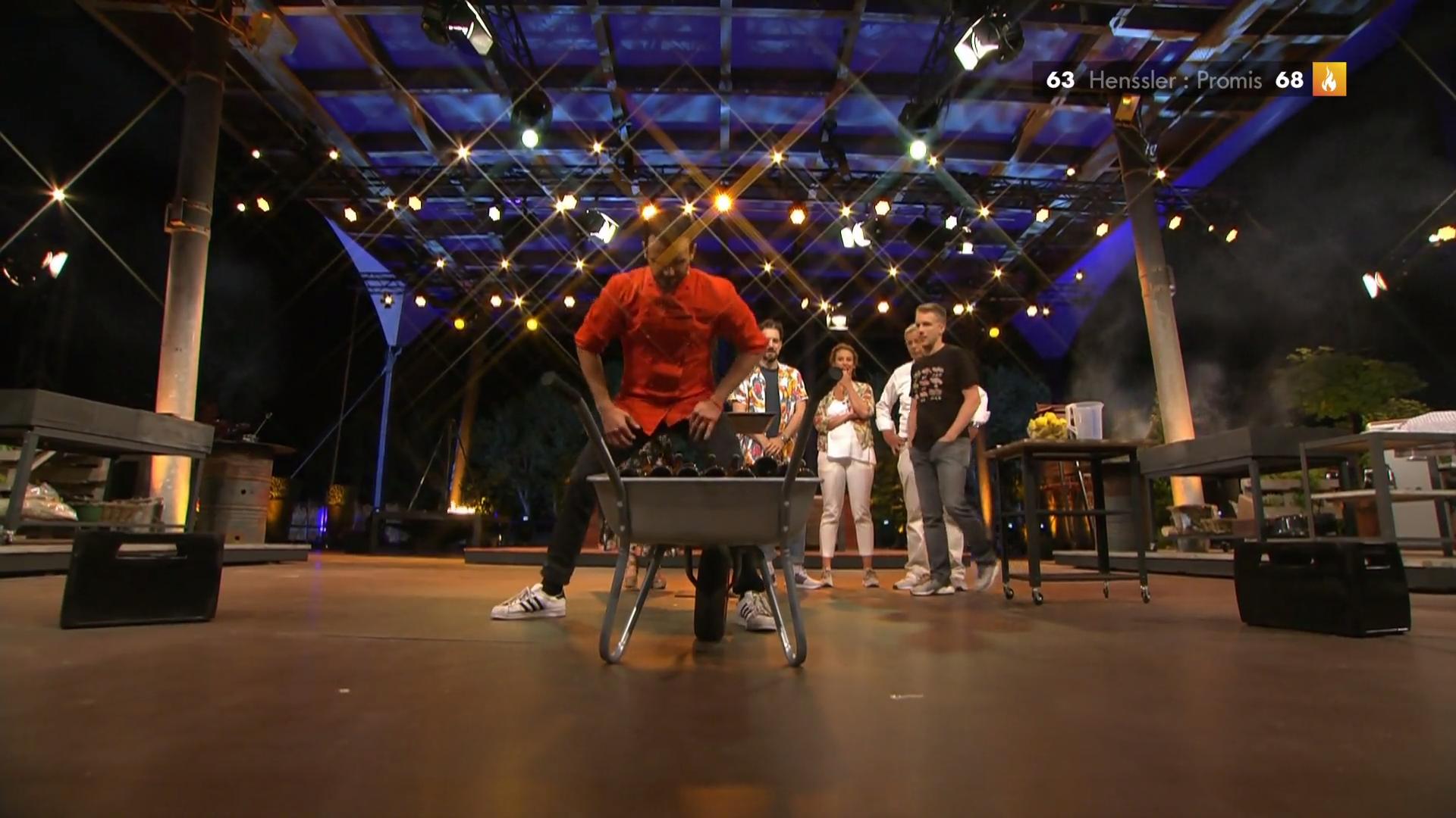 Steffen Henssler fehlen zwei Flaschen