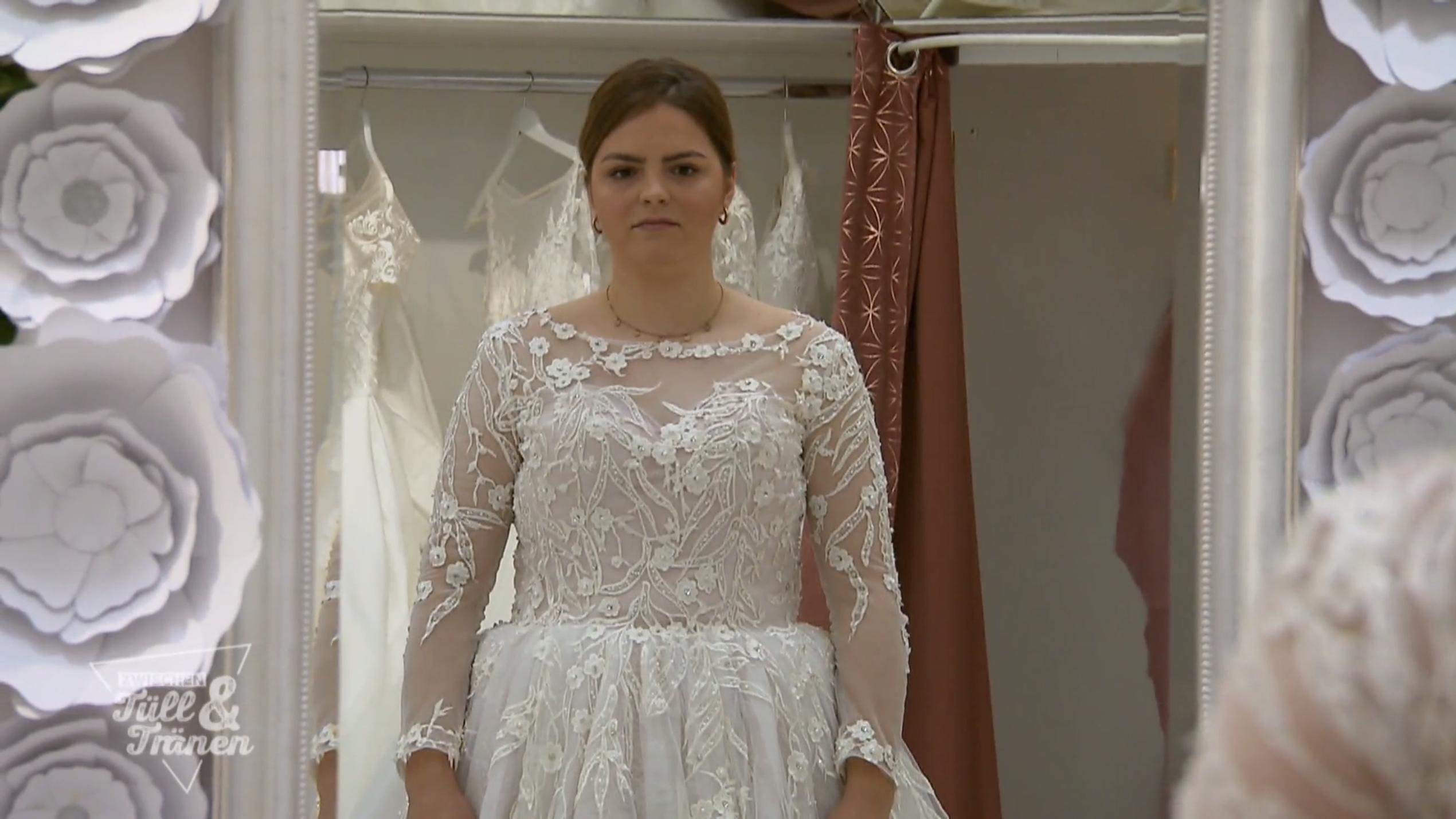 Das erste Brautkleid ist für Marie ein totaler Flop