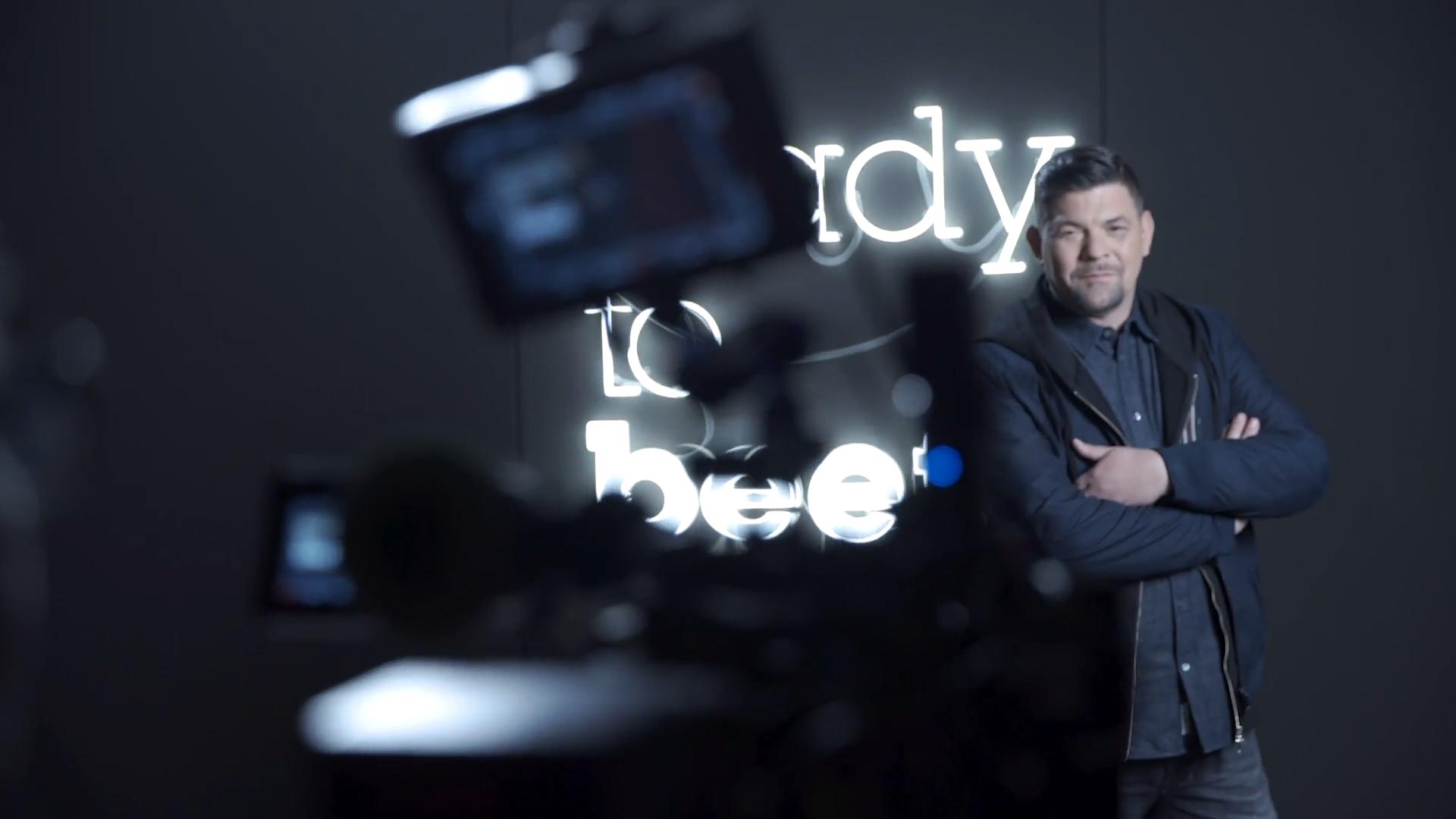 Tim Mälzer nimmt euch mit hinter die Kulissen