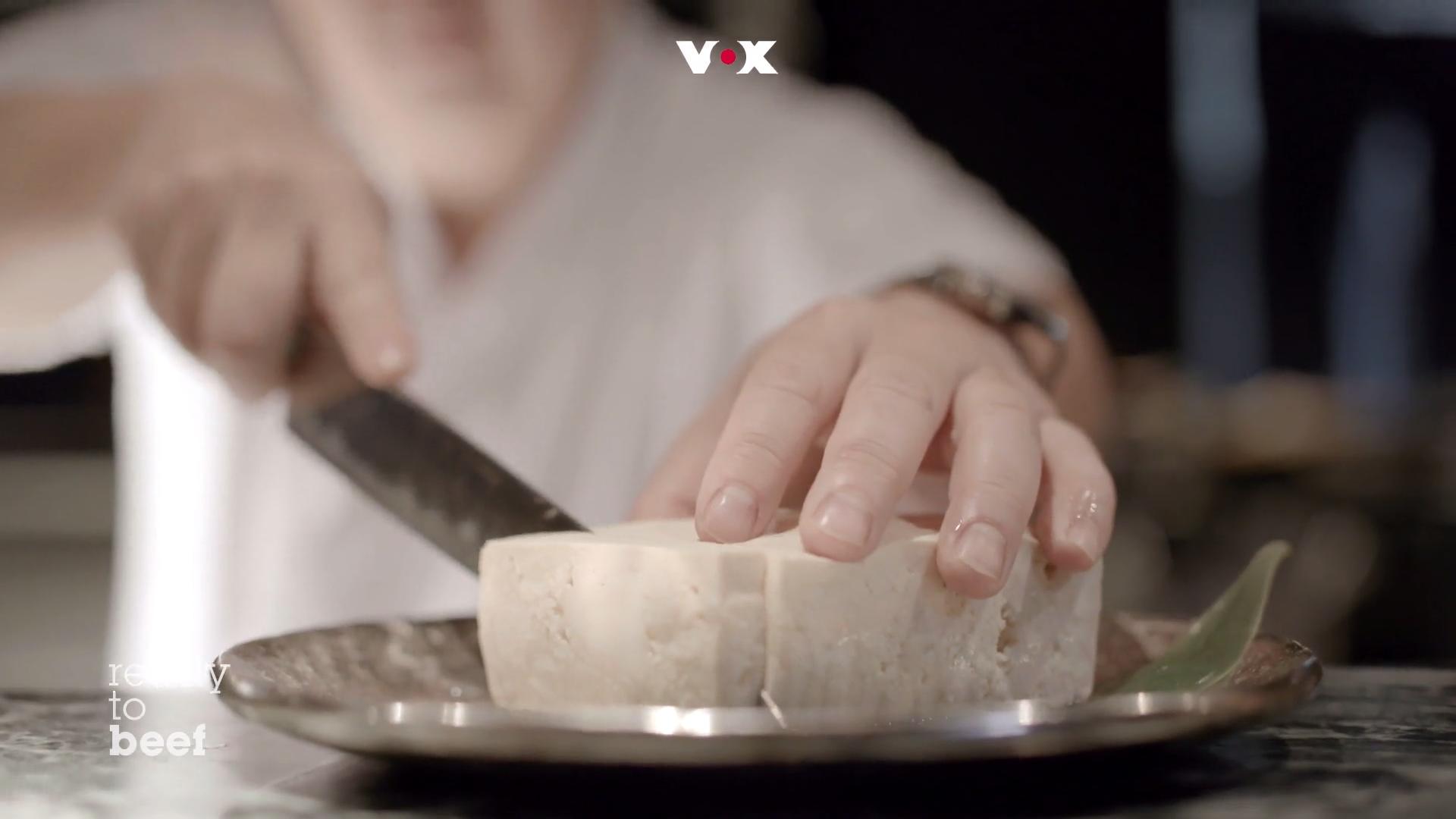 The Duc Ngo tritt mit Tofu zum Duell an