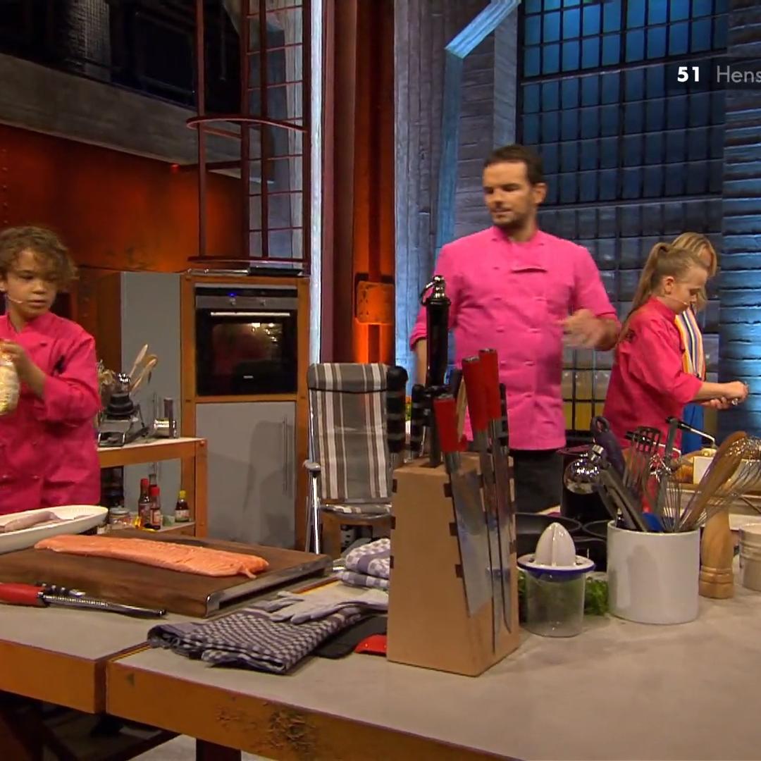 Steffen kocht mit Noah und "Vicky" Fischstäbchen