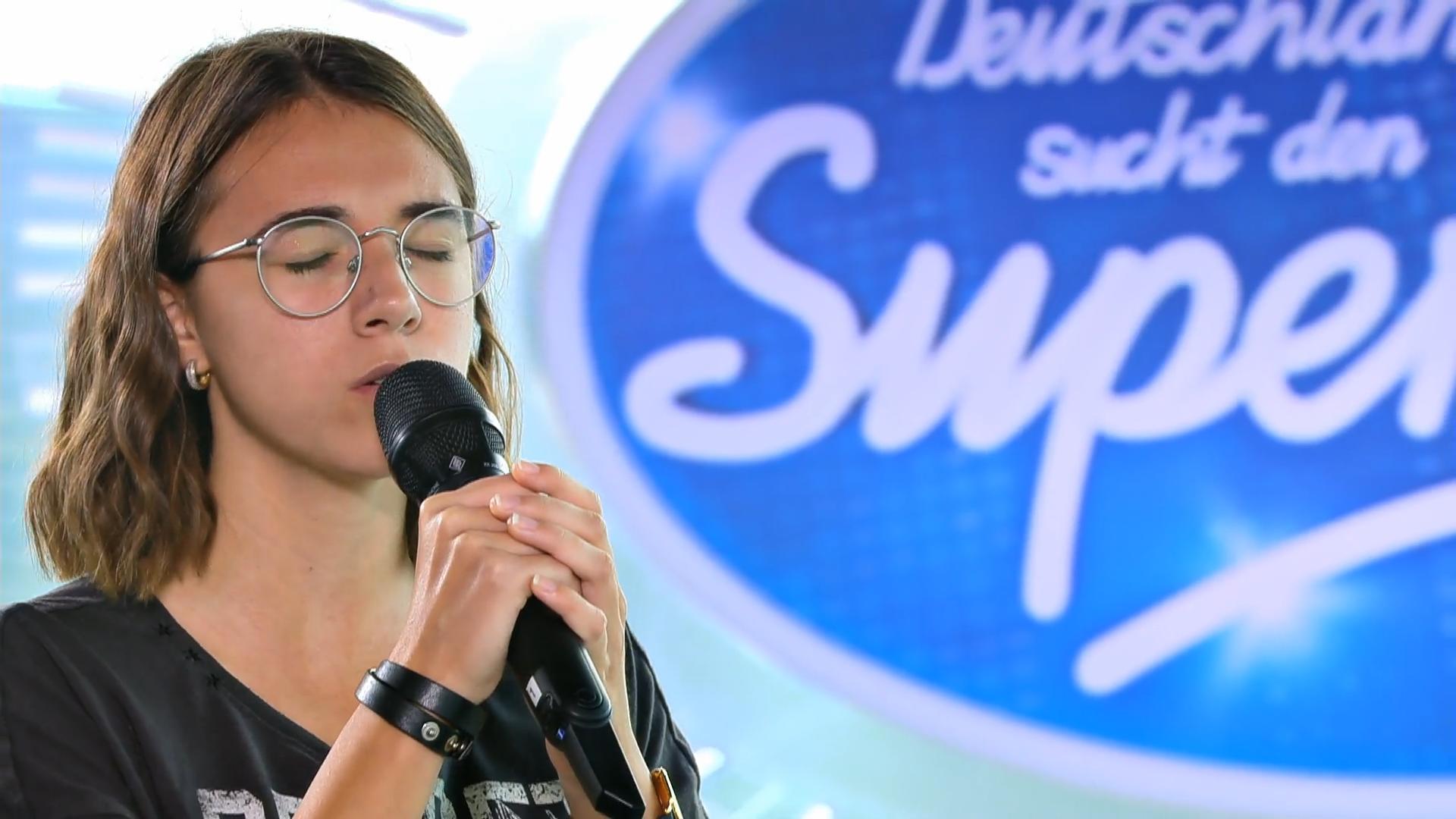 Caro (15) verdient sich die goldene CD!