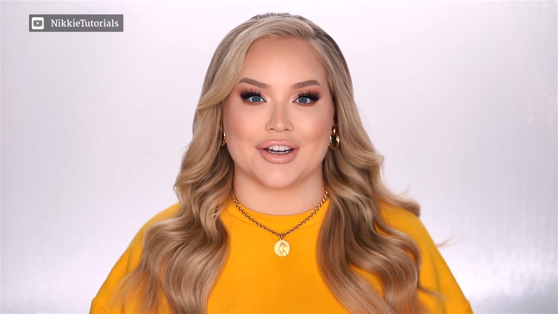 Beauty-Youtuberin NikkieTutorials outet sich als Transgender