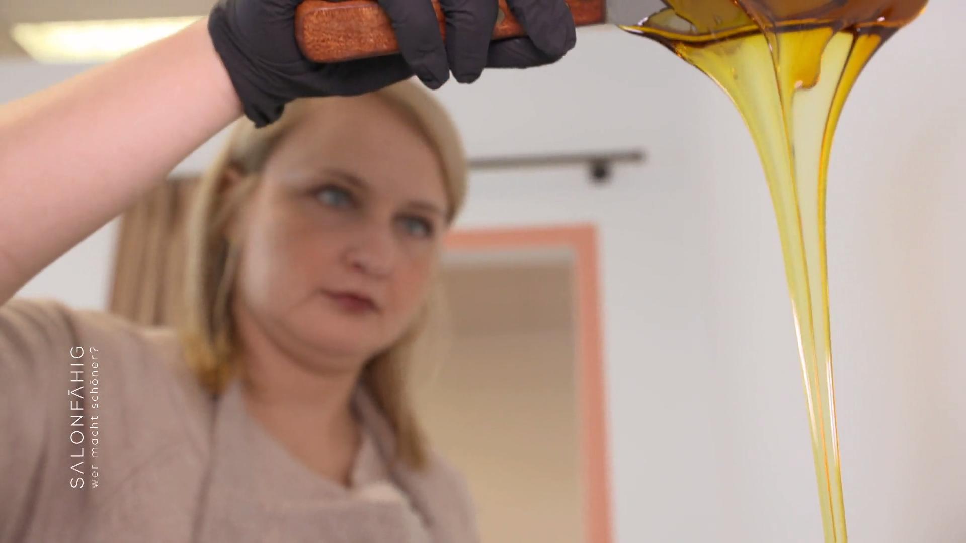 Marta: „Trinkt euch ordentlich Mut an!“