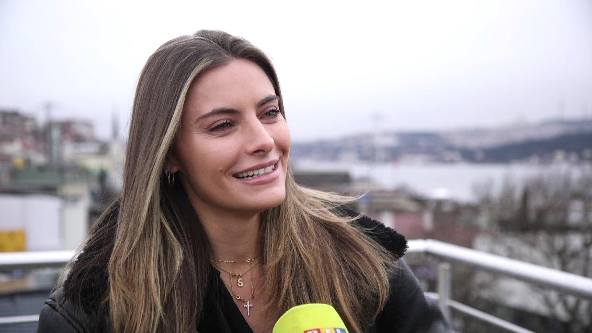 PR-Aktion? Das sagt Sophia Thomalla zum Banner-Klau!