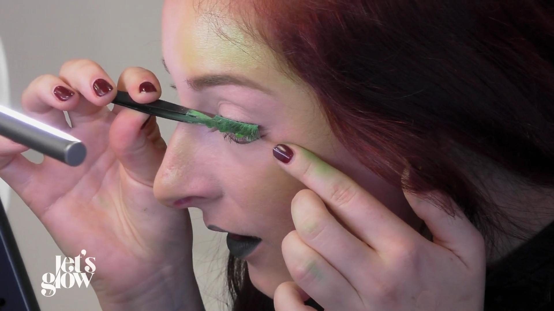 Bei Daniela wollen die Lashes nicht halten