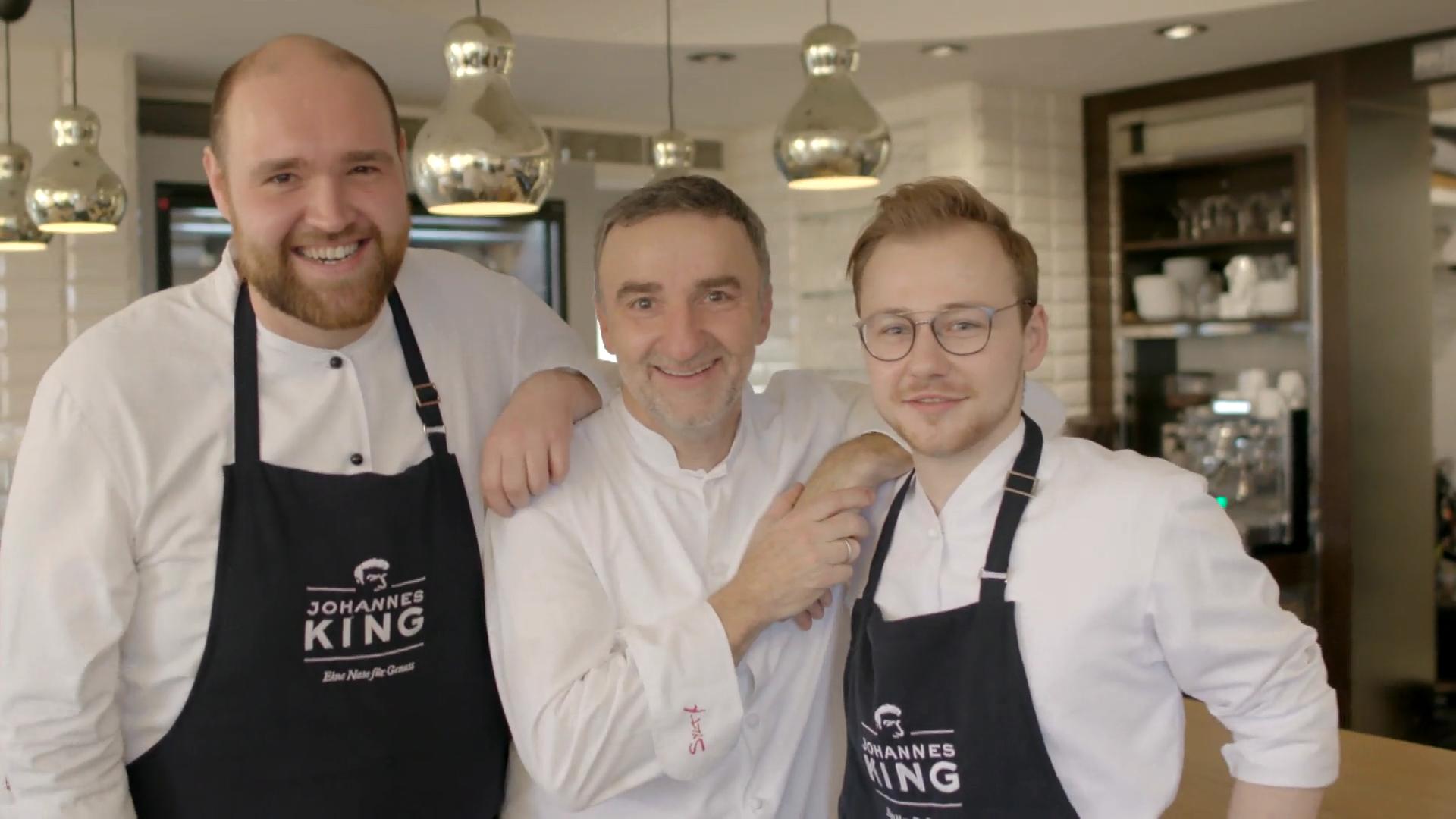 Das ist Johannes King mit seinem Team