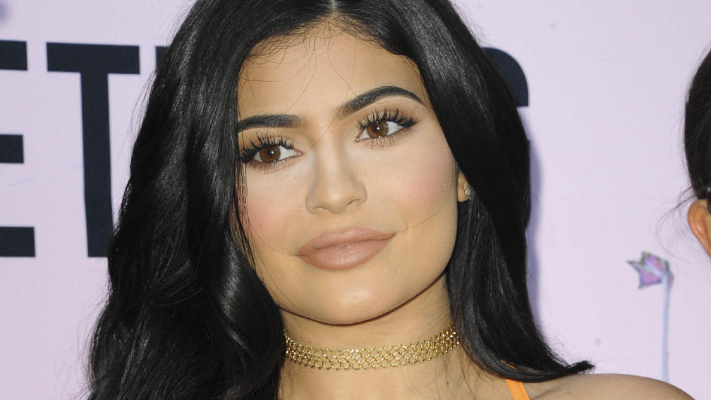 Kylie Jenner mit unbekanntem Hottie unterwegs