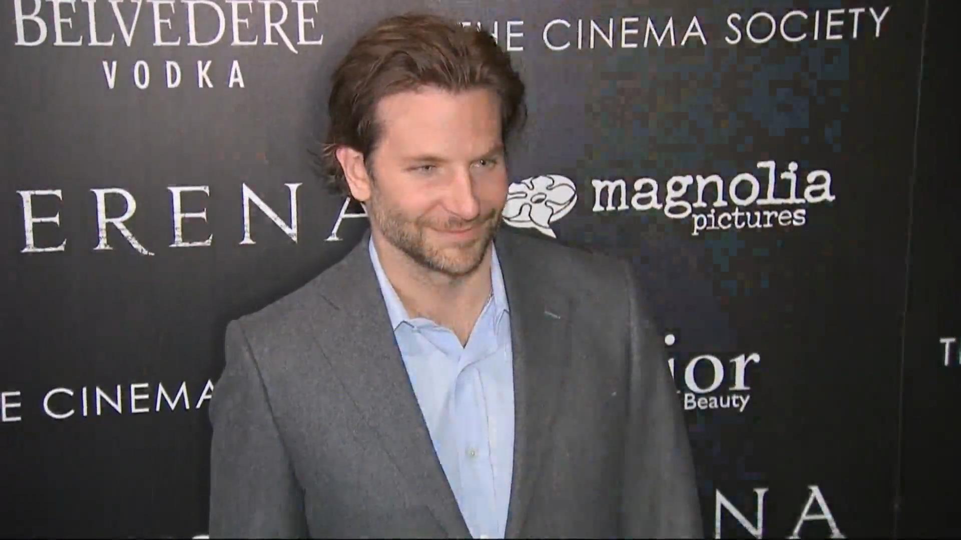 Papa Bradley Cooper mit Töchterchen Lea beim Bummeln