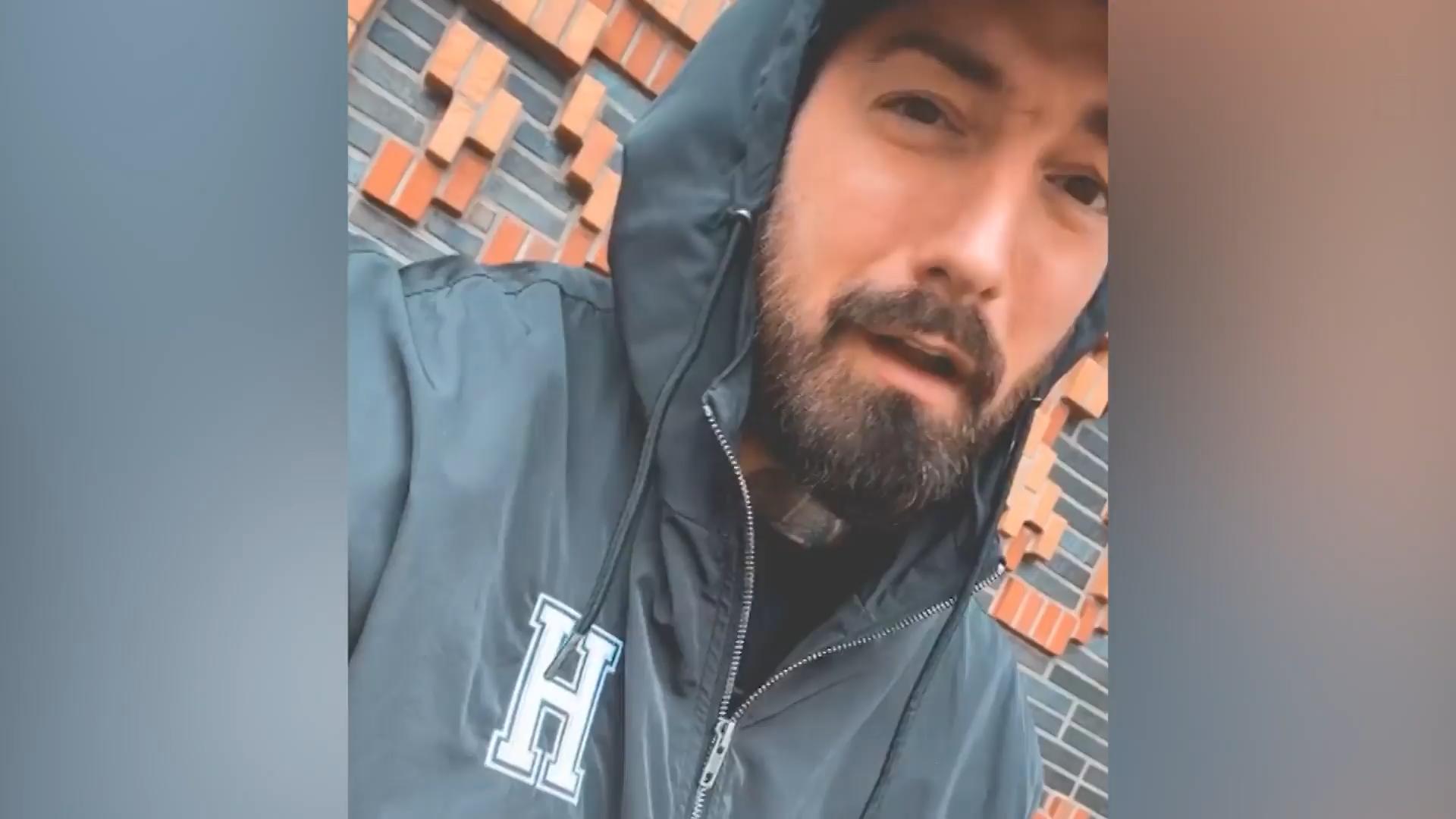 Jan Leyk verteidigt Freundin vor Bodyshaming