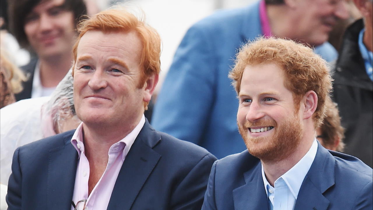 Ist Mark Dyer Harrys leiblicher Vater?