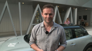 Alexander testet den neuen, elektrischen Mini SE