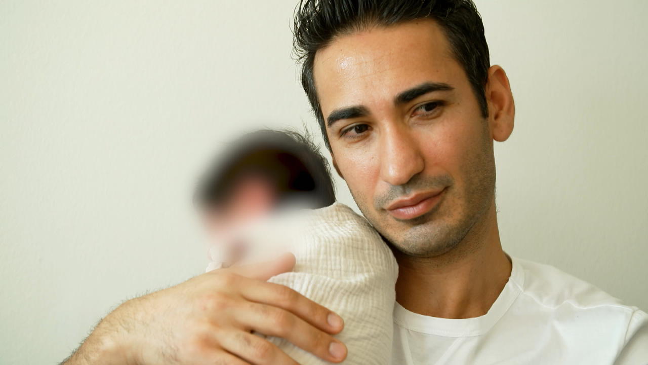 Umut Kekilli zeigt uns sein Töchterchen