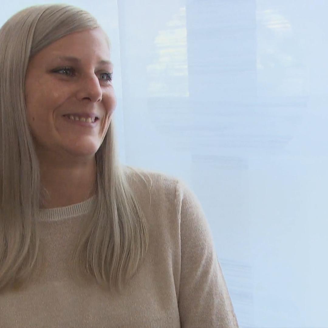 Sarah trägt Size Zero - Größe 32