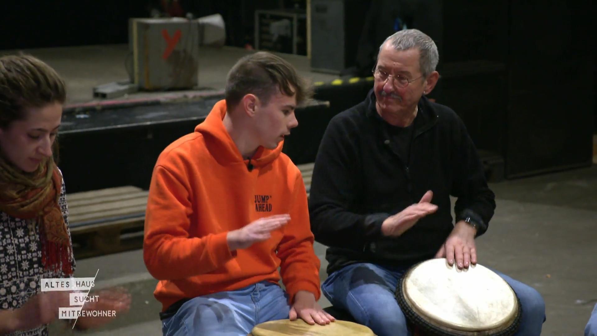 Marvin und Joachim sind fleissig am trommeln