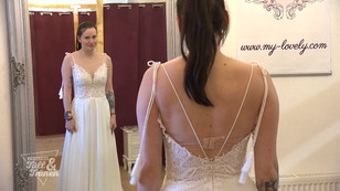 Tränen bei dem Favoritenkleid