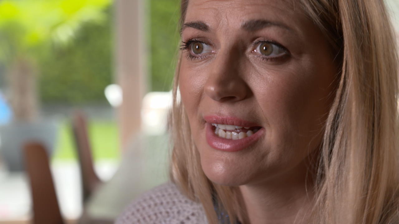 Nina Bott hatte eine Fehlgeburt auf einem Dixie-Klo
