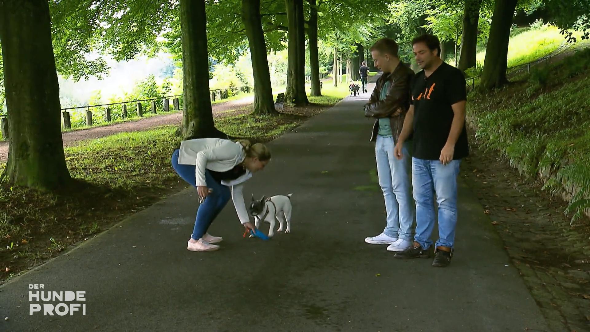 Kann Gretel den Versuchungen des Waldes widerstehen?