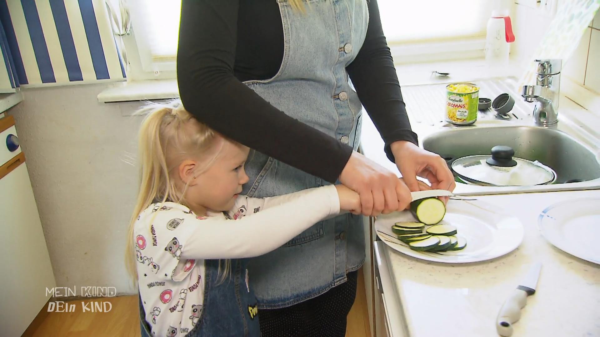 Bei Elisabeth wird zusammen gekocht!