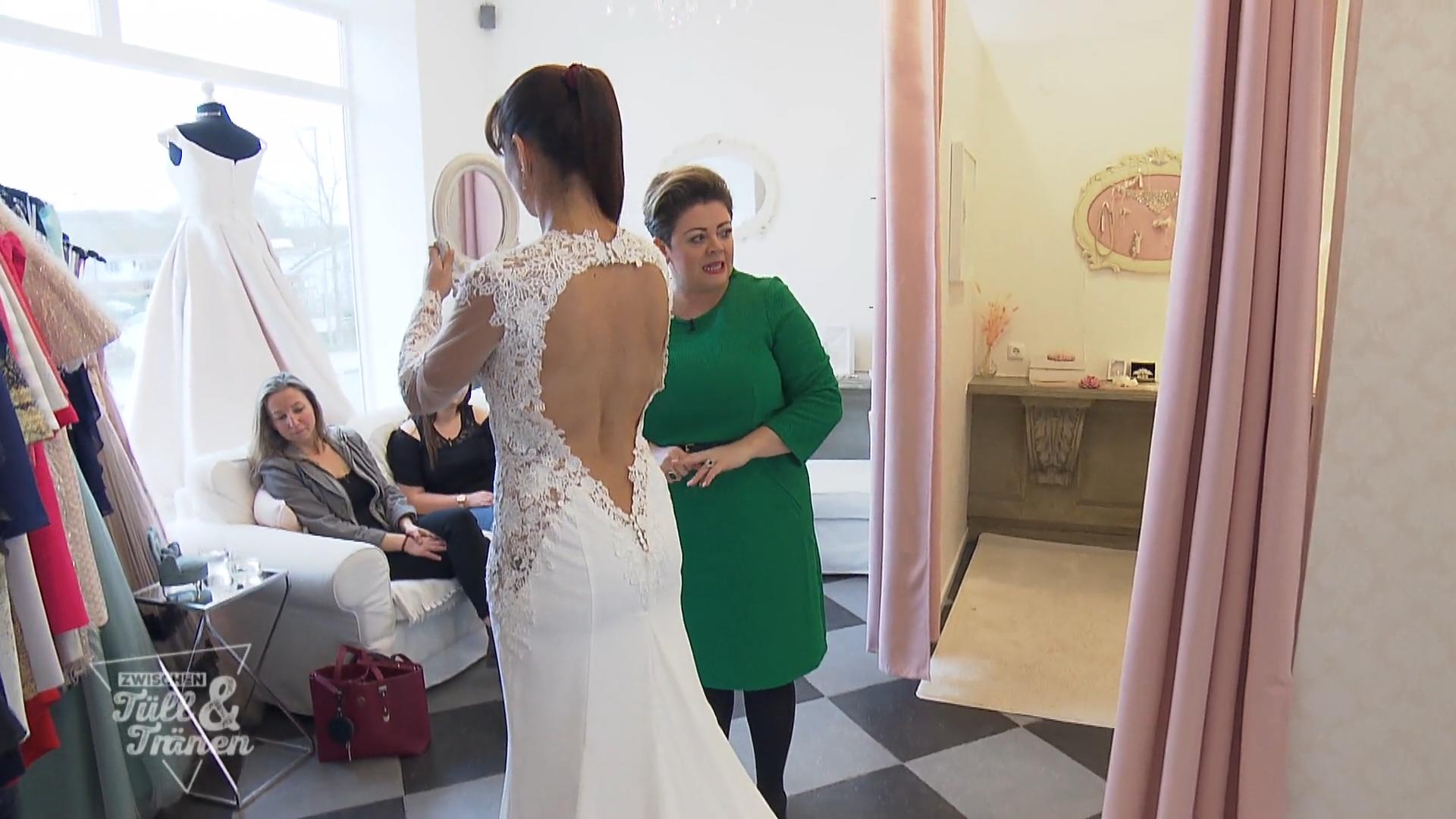Besteht das Favoriten-Kleid den Salsa-Test?