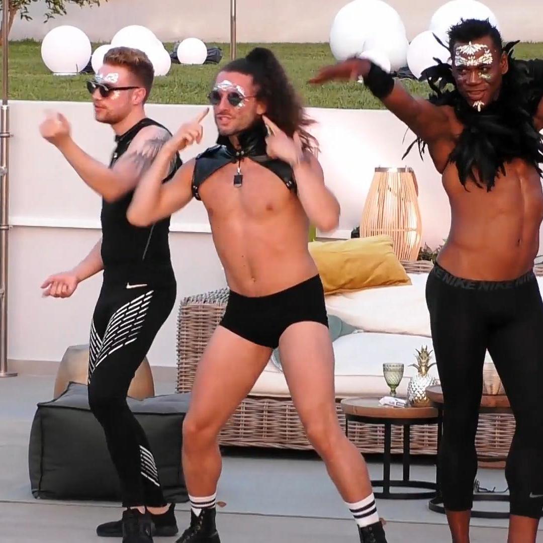 "Schwule Party" in der Kandidaten-Villa