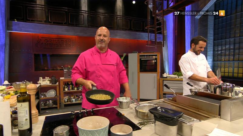 Detlef Steves zeigt sein ganzes Können als Show-Koch!