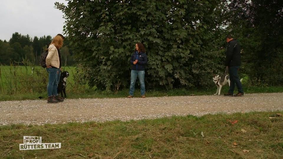 Theo muss sich stark beherrschen, um ruhig zu bleiben
