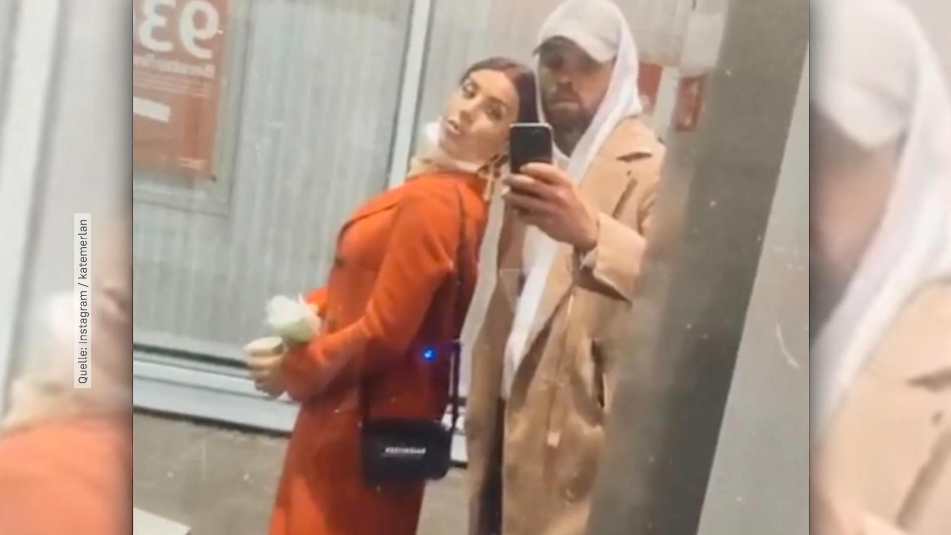 Hier knutscht Kate Merlan mit ihrem neuen Freund