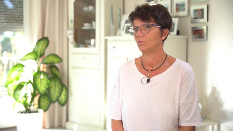 Hobbyköchin Lisa sitzt auf heißen Kohlen